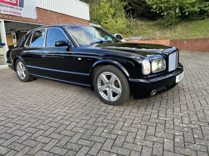 View BENTLEY ARNAGE ARNAGE T 6.8 PETROL AUTOMATIC GENTLEMANS CARRIAGE