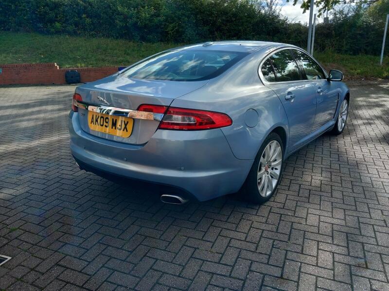 JAGUAR XF