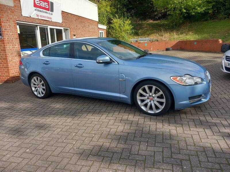 View JAGUAR XF 2.7 D V6 PREMIUM LUXURY 4 DOOR SALOON LOW MILES 61,650 FULL SERVICE HISTORY