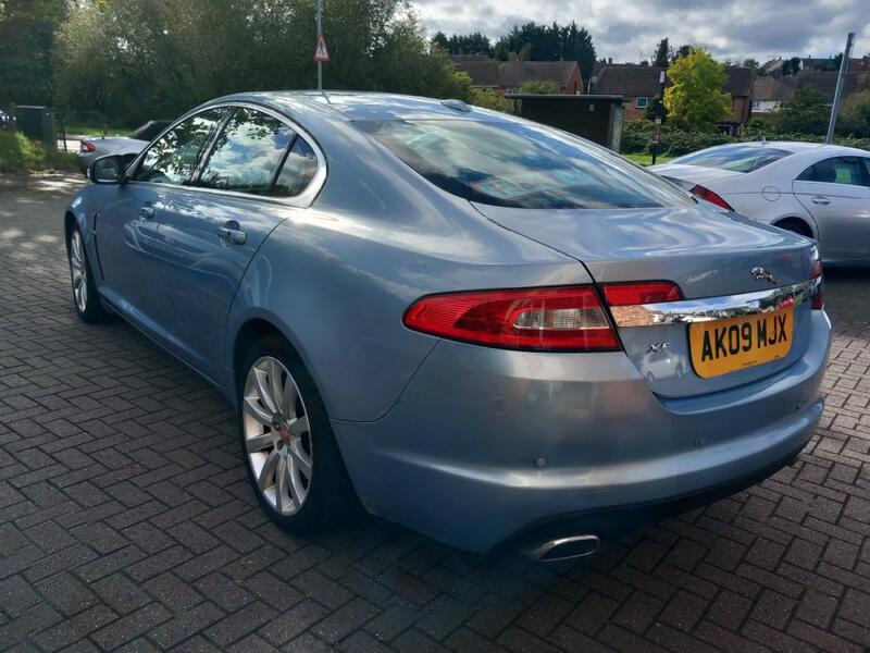 JAGUAR XF