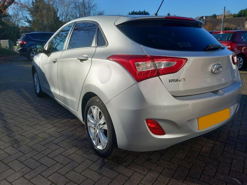 HYUNDAI I30