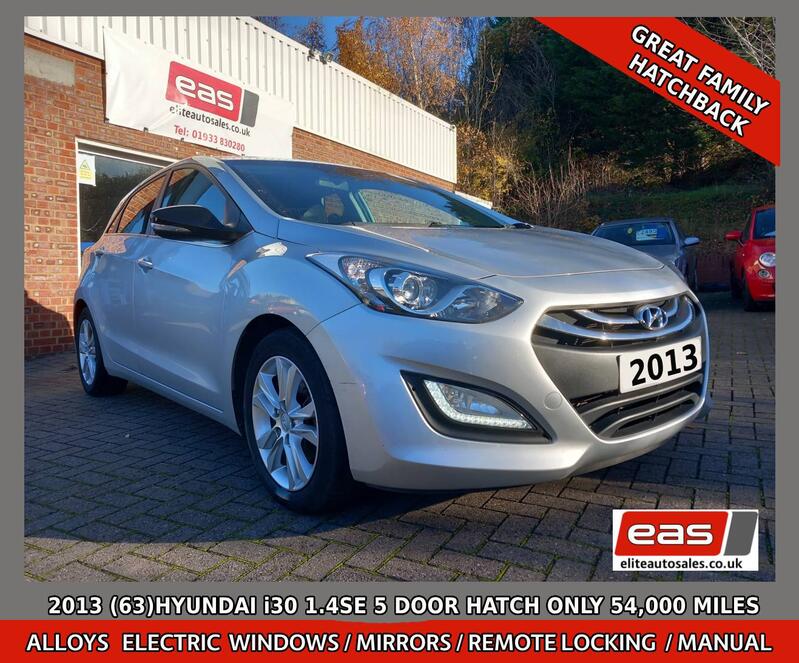 View HYUNDAI I30 1.4 SE 5 DOOR HATCHBACK ONLY 54,000 MILES