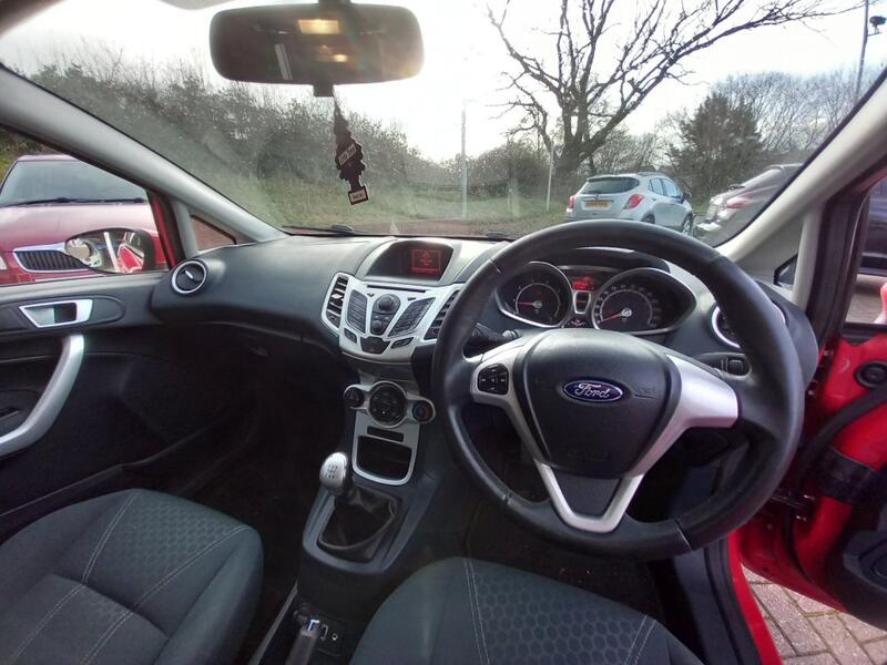 FORD FIESTA