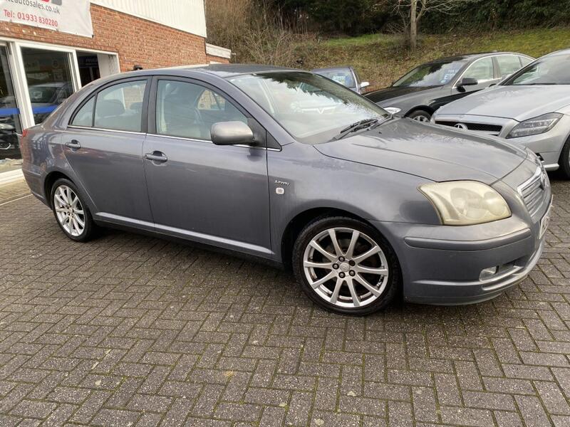 View TOYOTA AVENSIS 2.0 VVT-i T Spirit 