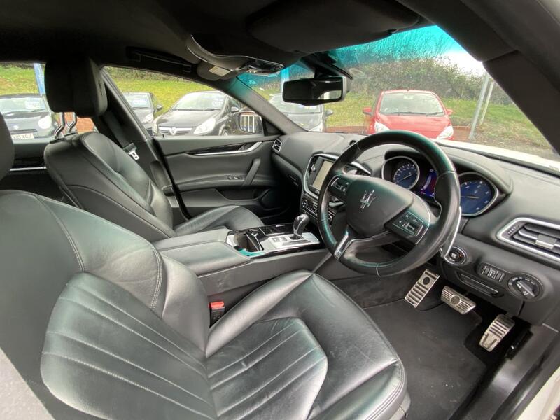 View MASERATI GHIBLI 3.0 D V6 AUTOMATIC LOW MILES