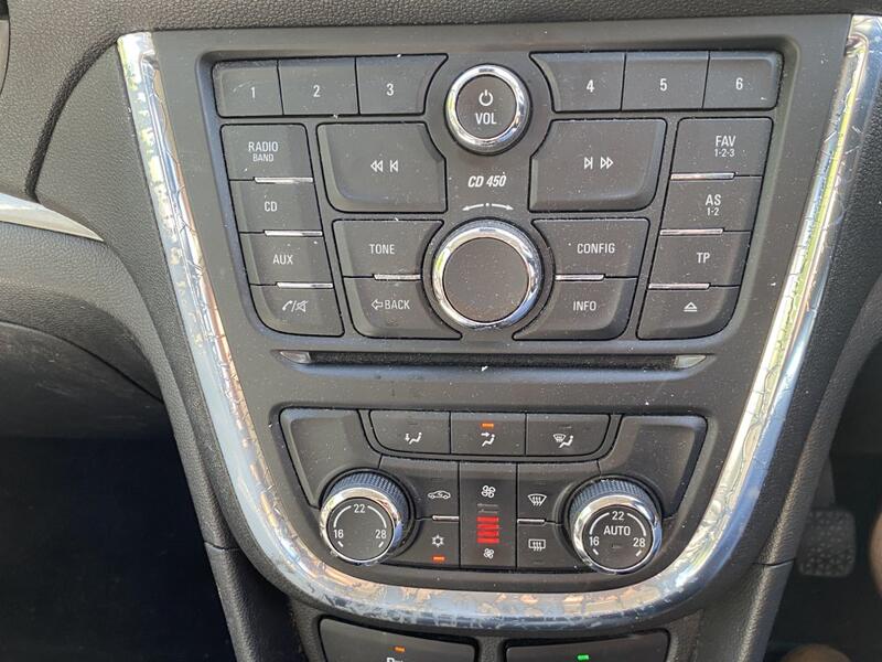 VAUXHALL MOKKA