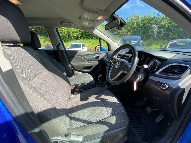 View VAUXHALL MOKKA 1.7 CDTi Exclusiv