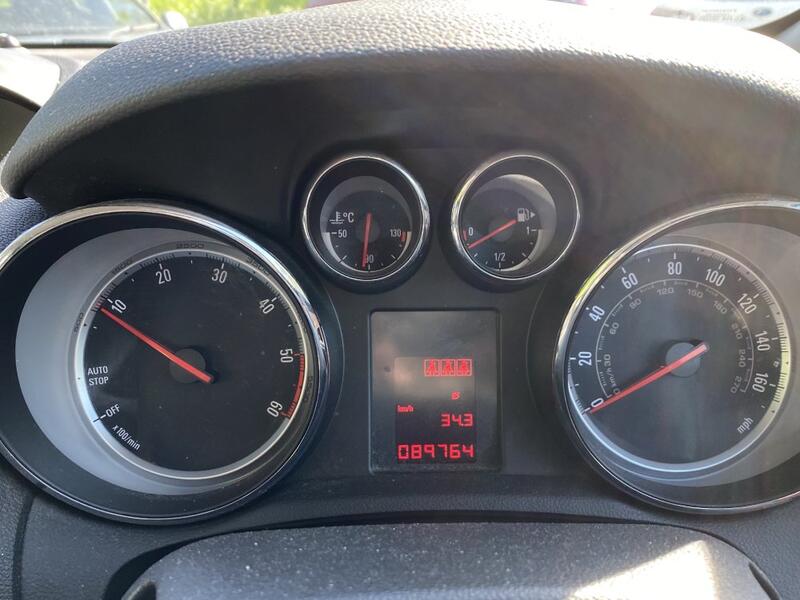 VAUXHALL MOKKA