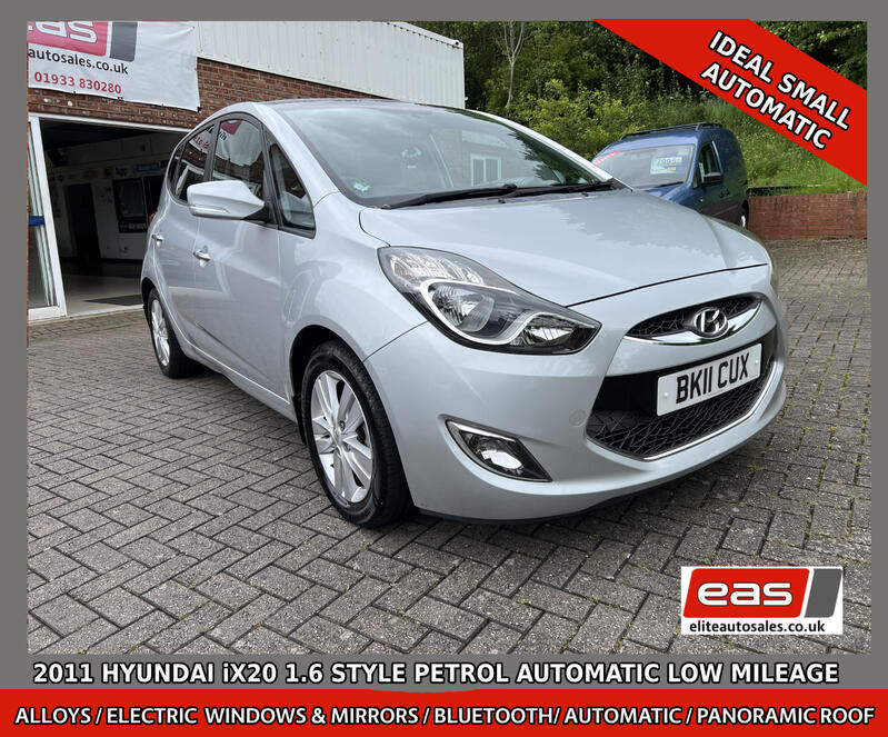 View HYUNDAI IX20 1.6 Style Petrol Automatic Low Miles Pan Roof