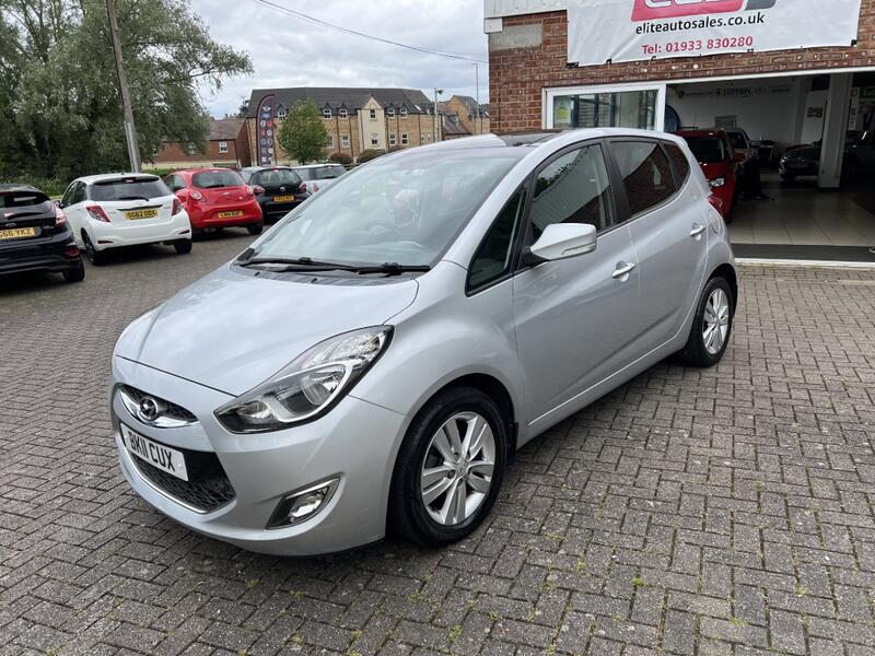 HYUNDAI IX20