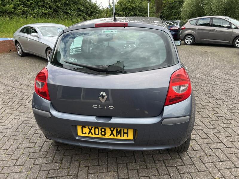 RENAULT CLIO