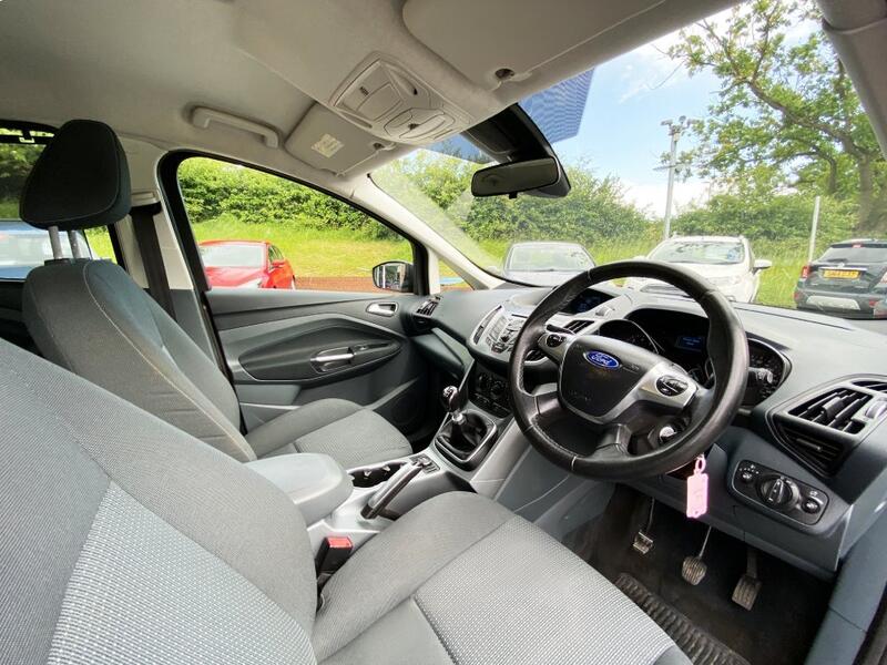 View FORD C-MAX 1.0 T EcoBoost Zetec