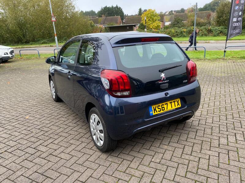 PEUGEOT 108