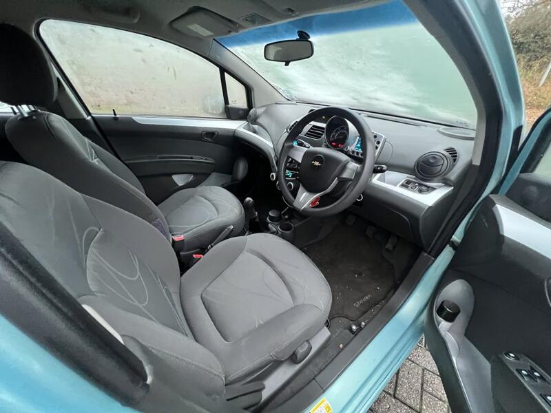 View CHEVROLET SPARK 1.2 i LT