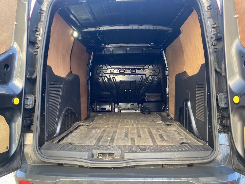 FORD TRANSIT CONNECT