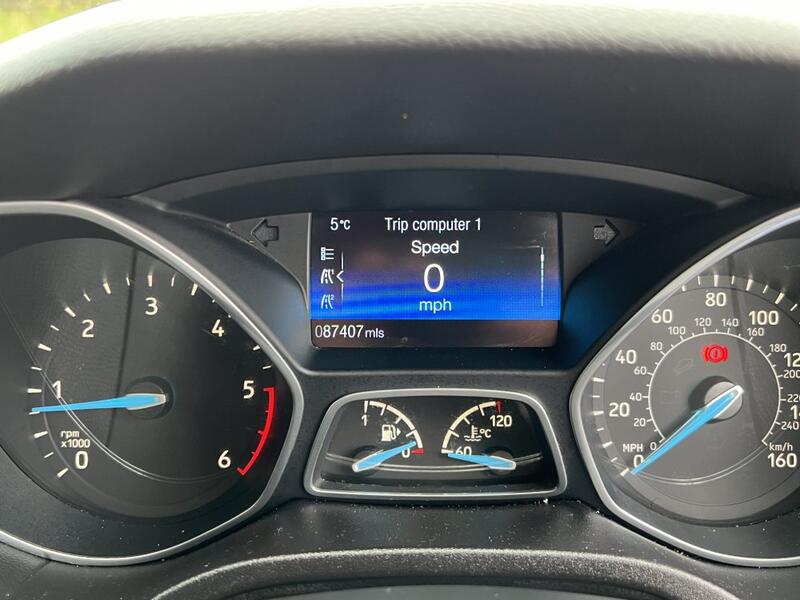 FORD FOCUS