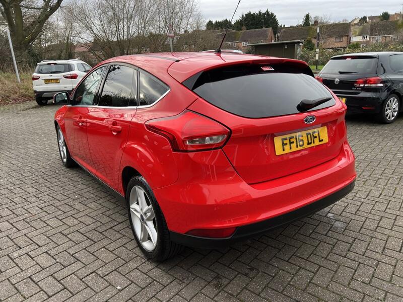 FORD FOCUS