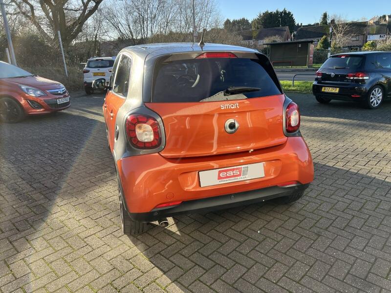 SMART FORFOUR
