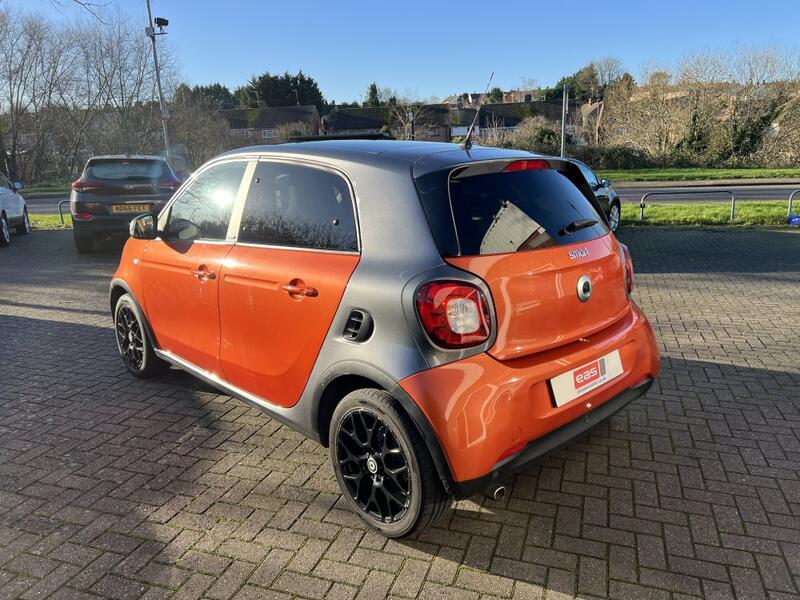 SMART FORFOUR