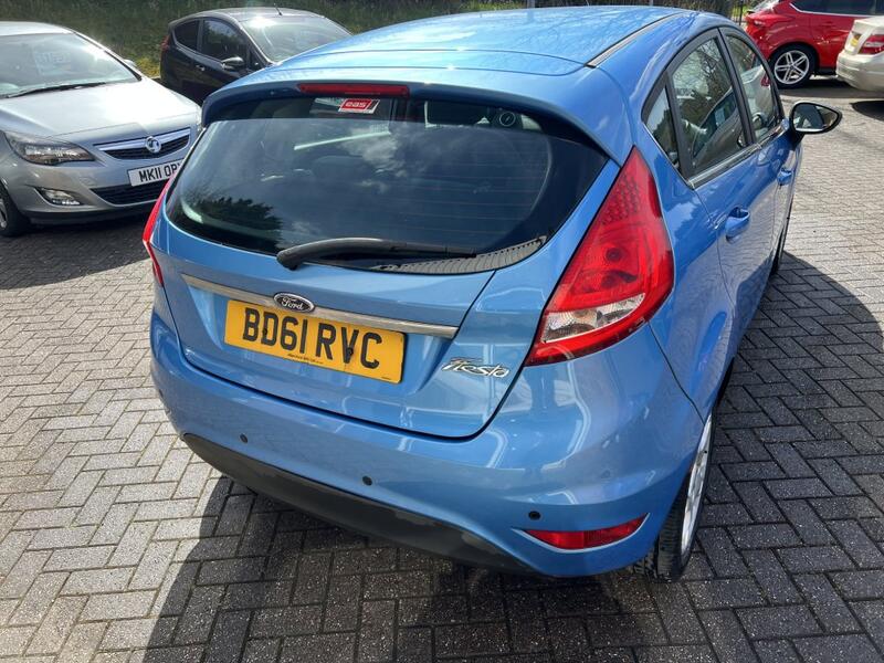FORD FIESTA