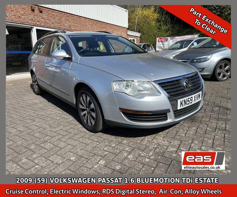 View VOLKSWAGEN PASSAT 1.6 TDI BlueMotion Tech S