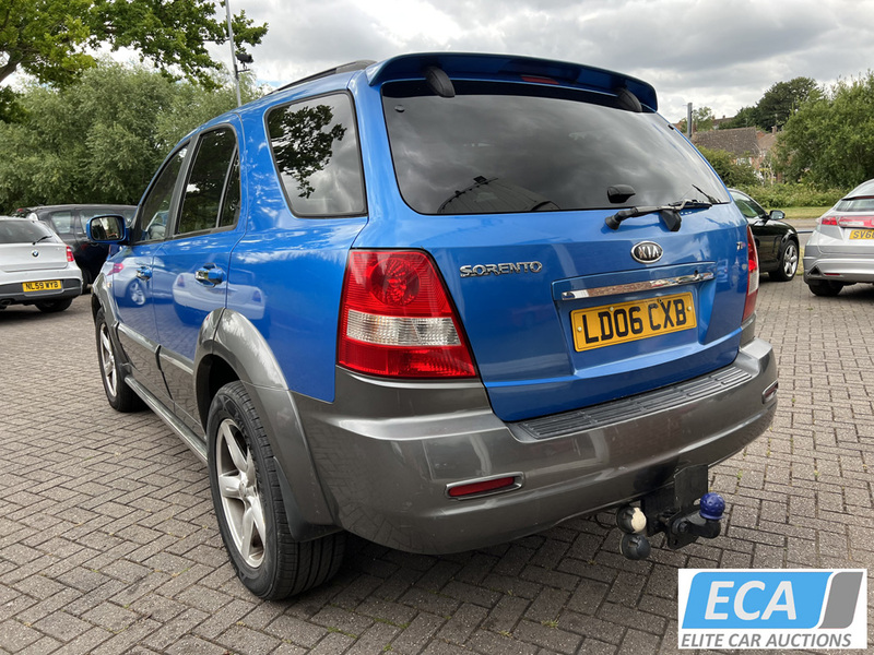 KIA SORENTO