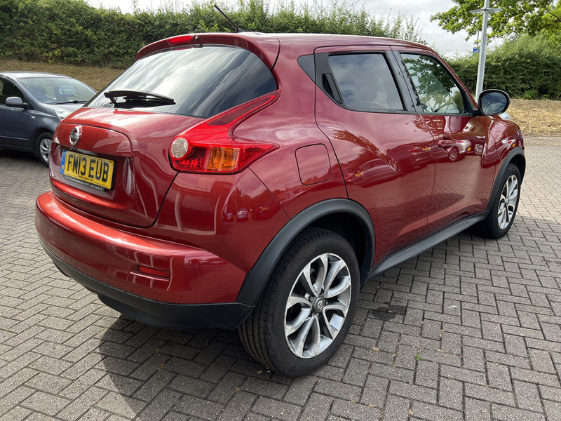 NISSAN JUKE