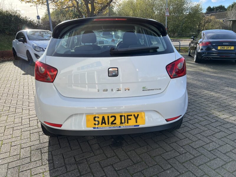 SEAT IBIZA