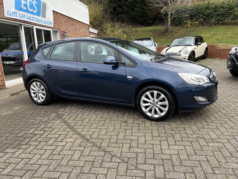 View VAUXHALL ASTRA ACTIVE 1.7 CDTI 118,000 MILES FULL HISTORY GREAT MPG