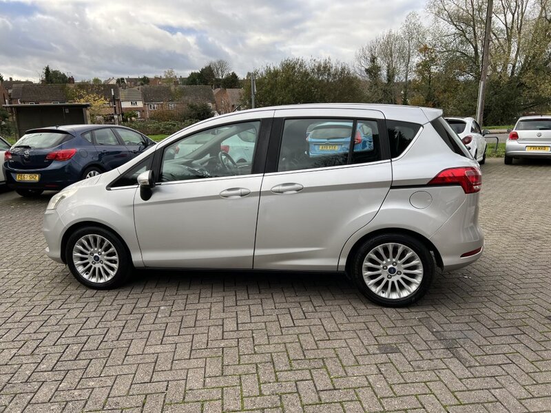 FORD B-MAX