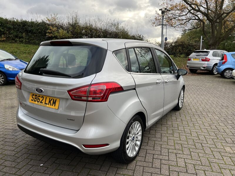 FORD B-MAX