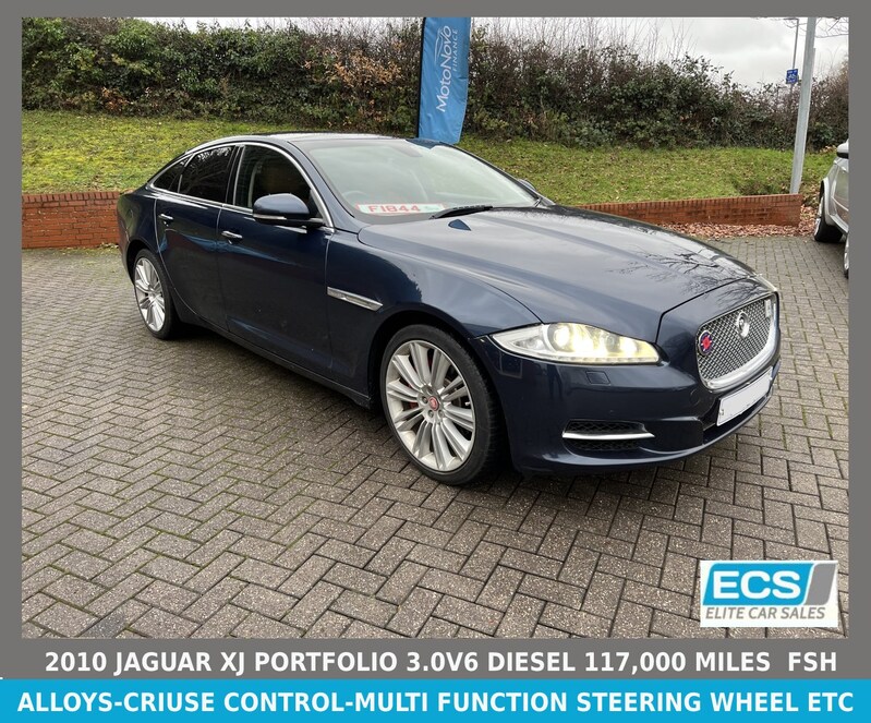 View JAGUAR XJ 3.0 V6 DIESEL PORTFOLIO