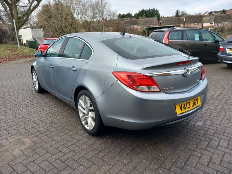 VAUXHALL INSIGNIA