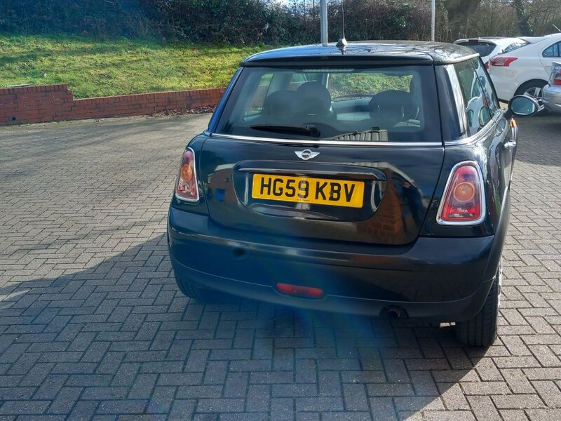 MINI HATCH ONE