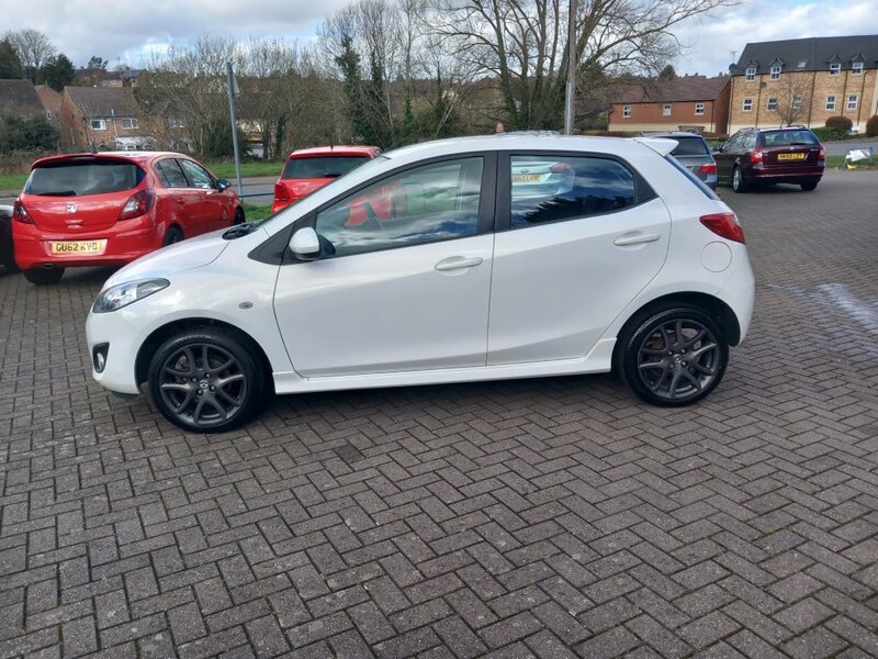 MAZDA MAZDA2