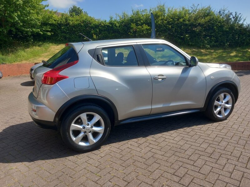 NISSAN JUKE