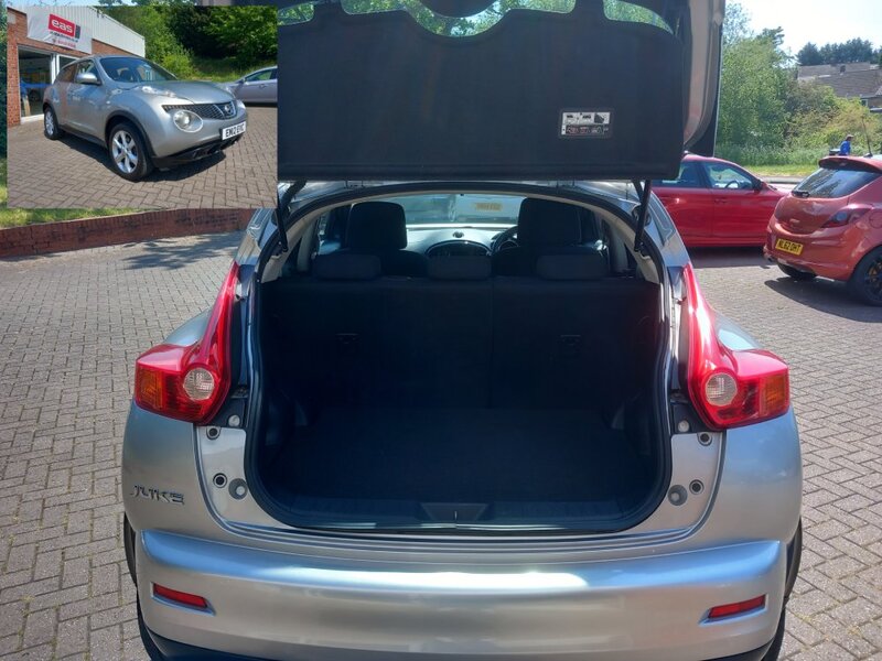 NISSAN JUKE