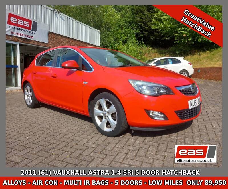 View VAUXHALL ASTRA 1.4 SRI 5 DOOR HATCH GENUINE LOW MILES 89,995 FULL HISTORY