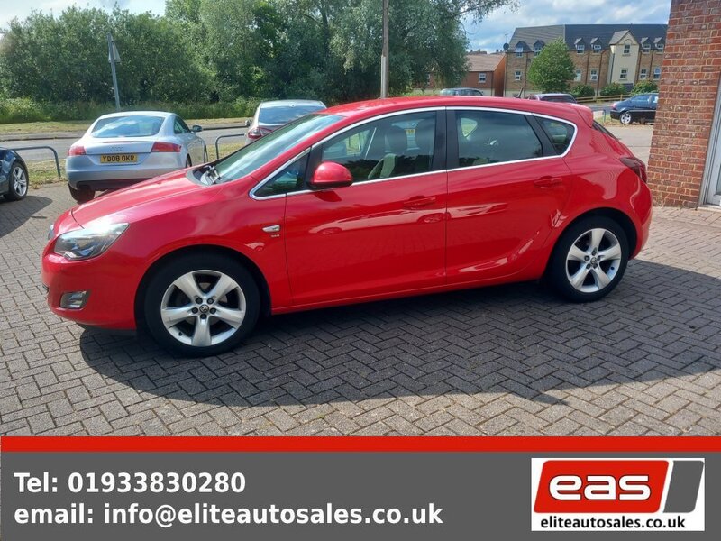 VAUXHALL ASTRA