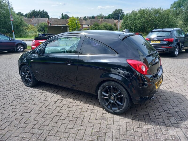 VAUXHALL CORSA