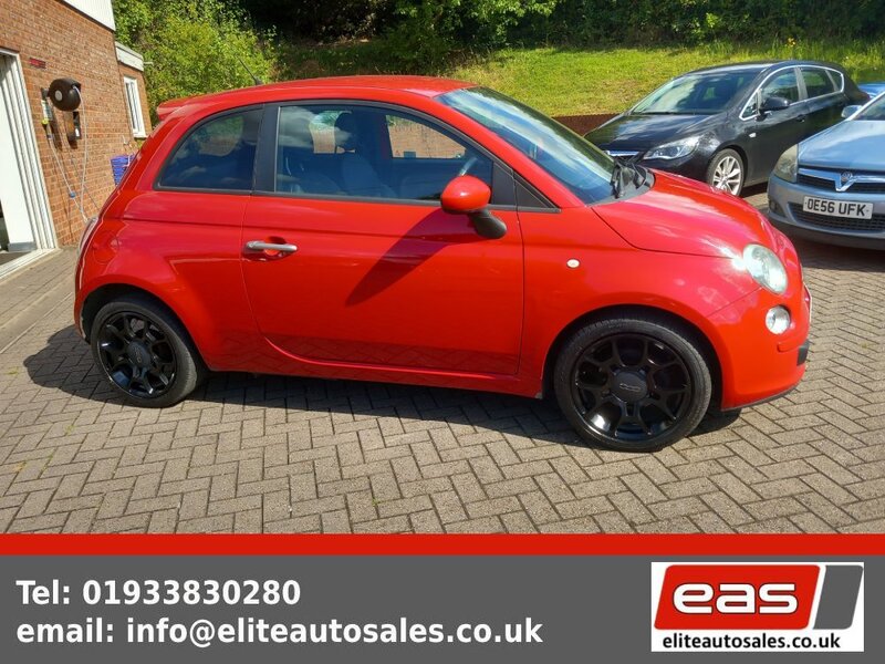 View FIAT 500 TWINAIR PLUS 875 cc FREE ROAD TAX IDEAL 1st CAR