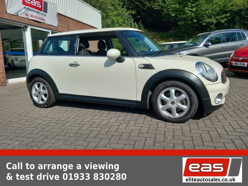 View MINI HATCH ONE 1.4 PETROL IDEAL FIRST CAR CHEAP TO RUN AND INSURE