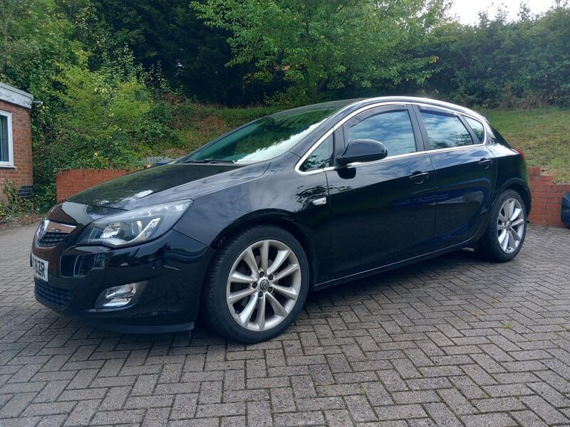 View VAUXHALL ASTRA ELITE 1.7 CDTI 5 DOOR HATCH FULL LEATHER 110,750MILES